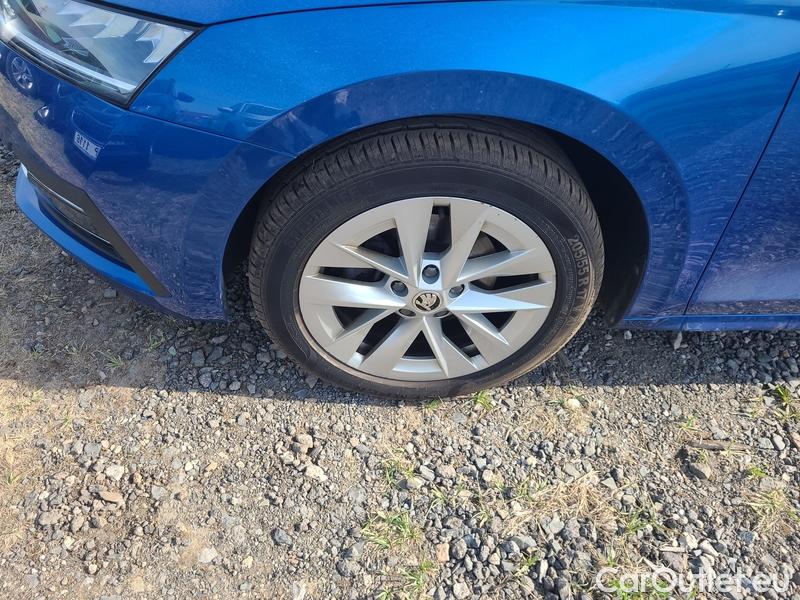  Skoda  Octavia  Lim. (NX3)(2020)  2.0TDI 85 Style 5d #5