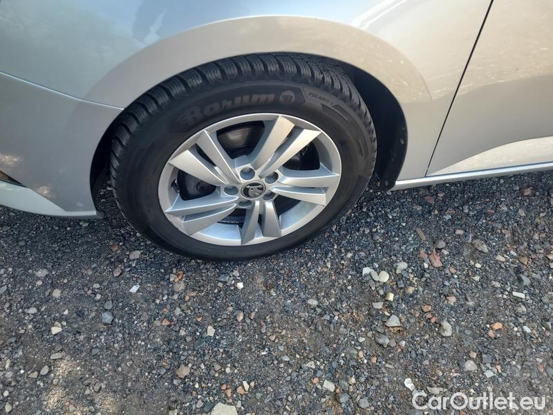  Skoda  Fabia  Combi (2015) Com.1.0TSI 70 Ambition 5d #5