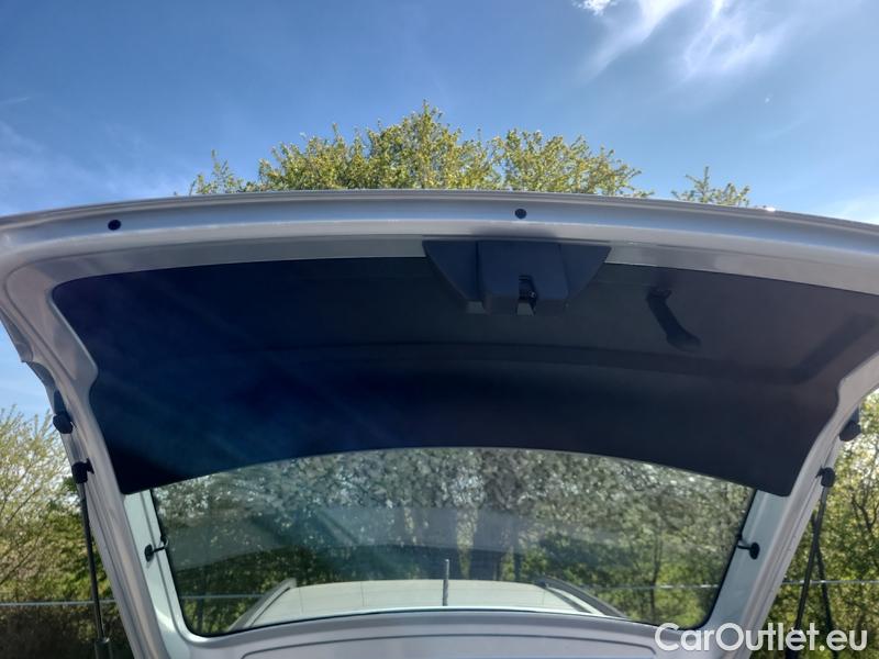 Skoda  Fabia  Combi (2015) Com.1.0TSI 70 Ambition 5d #20