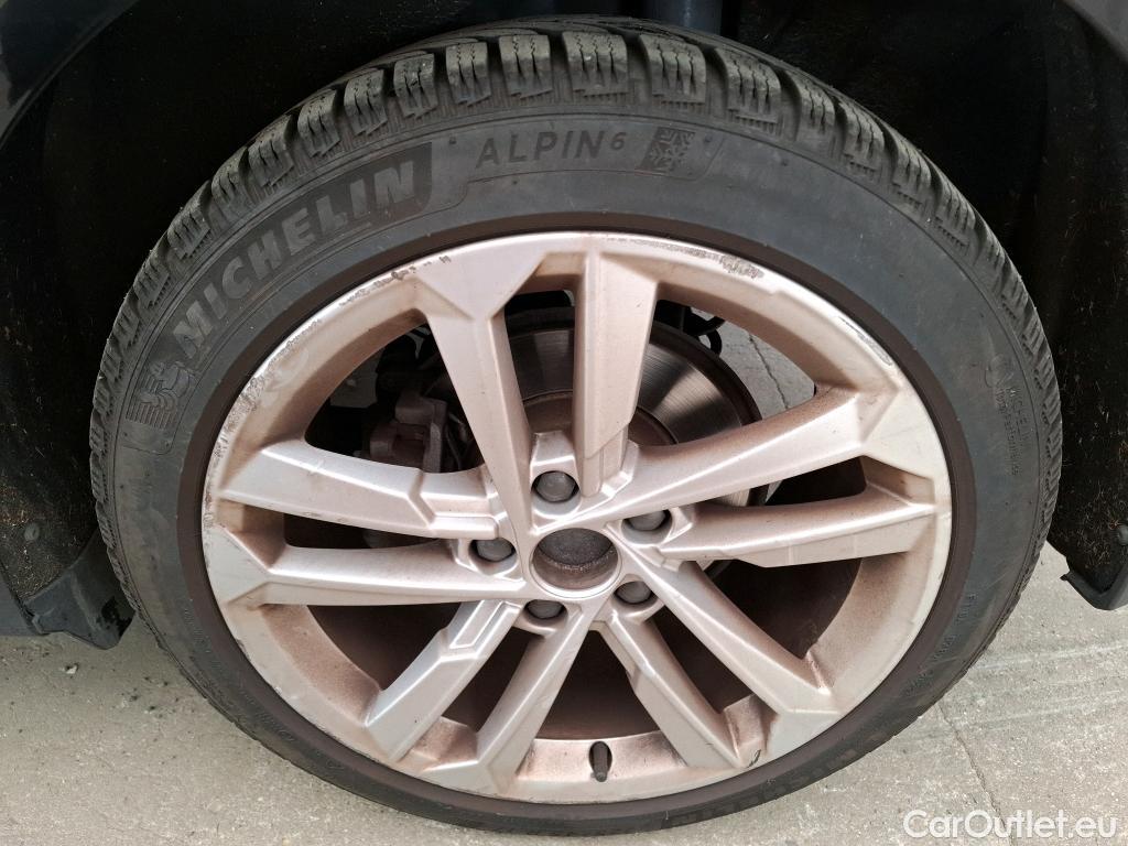  Audi  A3 AUDI  Sportback / 2020 / 5P / Berline 35 TFSI 150 MHEV S Tronic Business Line #25