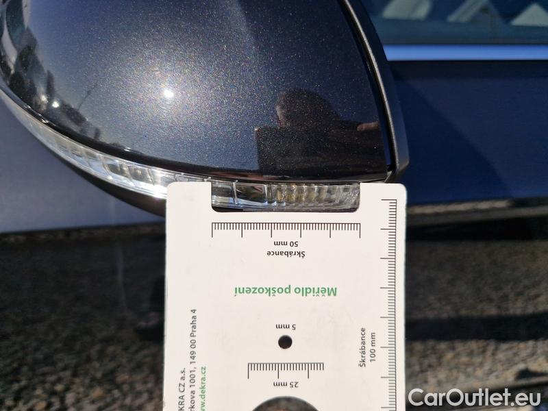 Volkswagen  Passat  Variant (CJ5) (2023) Pas.Var.1.5TSI Business AT #4