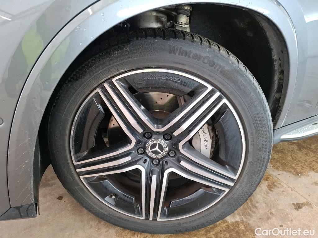 Mercedes  GLC MERCEDES-BENZ  / 2022 / 5P / SUV  300 e AMG Line 4MATIC #9