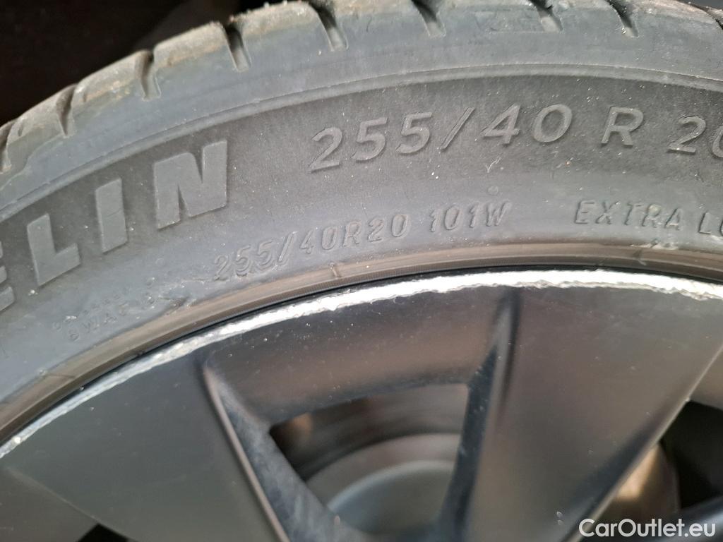  Tesla  Model Y TESLA  / 2021 / 5P / SUV RWD #29