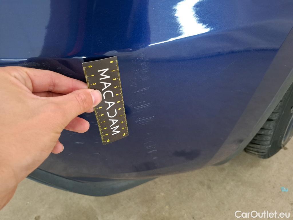  Tesla  Model Y TESLA  / 2021 / 5P / SUV RWD #40