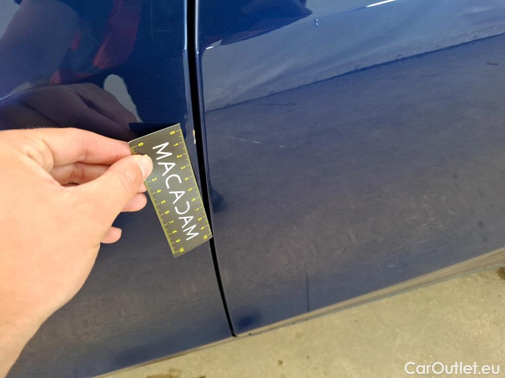  Tesla  Model Y TESLA  / 2021 / 5P / SUV RWD #62