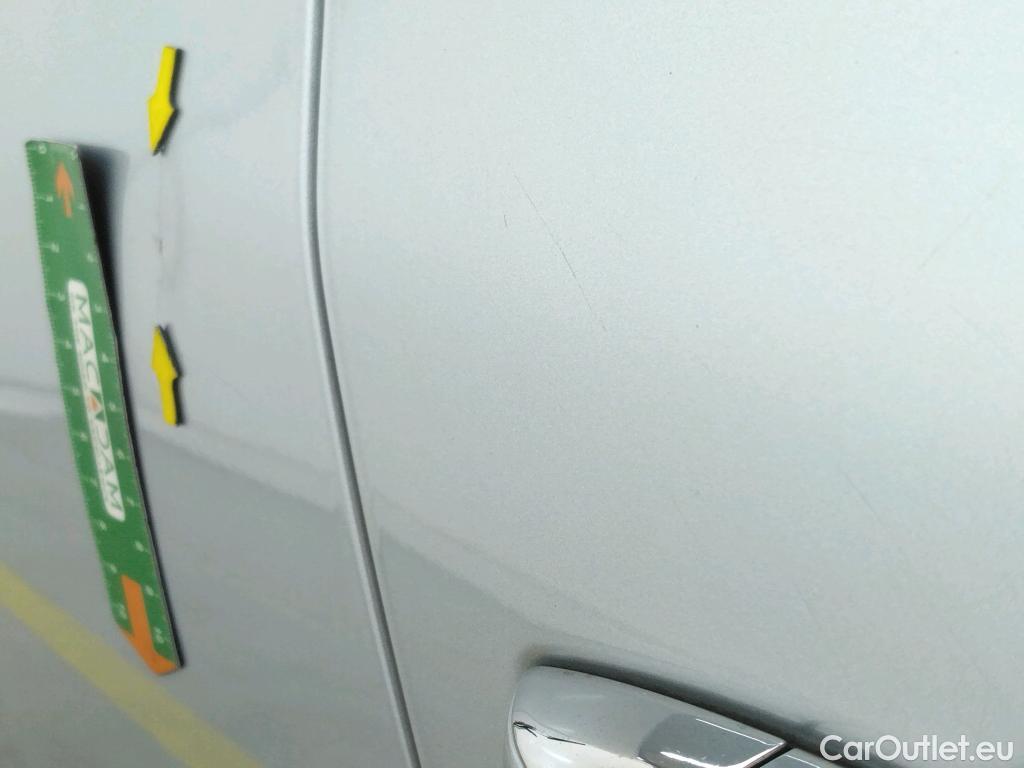  Renault  Megane Mégane Estate / 2020 / 5P / Break Business E-TECH Plug-in Hybride 160
 #12