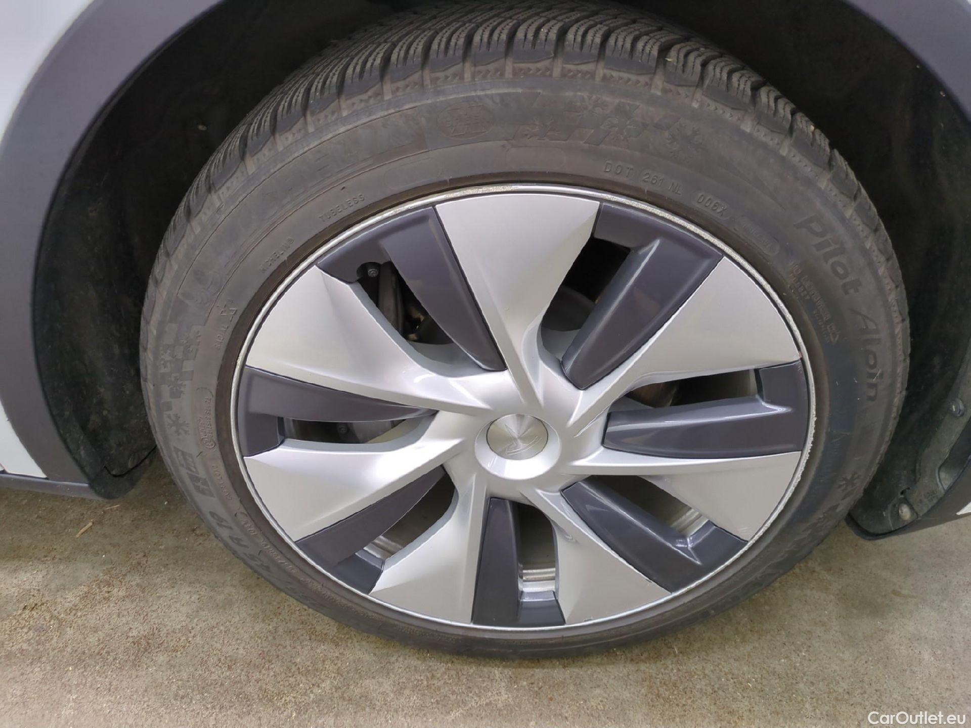  Tesla  Model Y TESLA  / 2020 / 5P / SUV Grande Autonomie Dual-Motor AWD #1