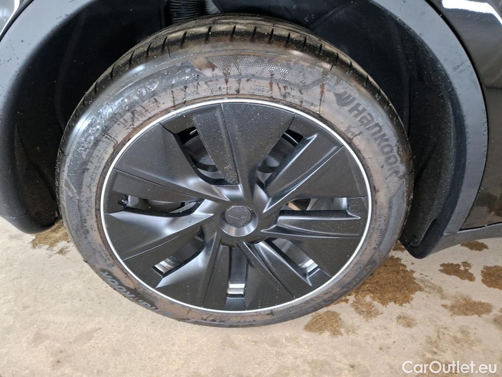  Tesla  Model Y TESLA  / 2021 / 5P / SUV RWD #12