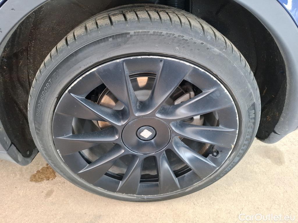  Tesla  Model Y TESLA  / 2021 / 5P / SUV RWD #43