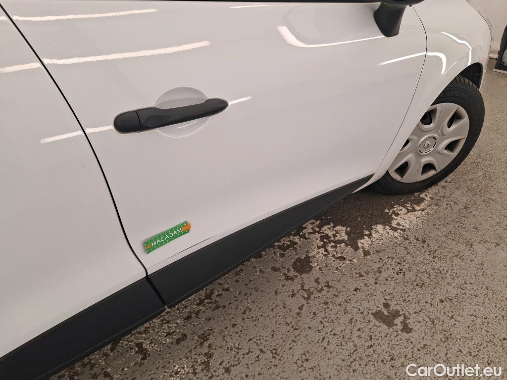  Renault  Clio  IV Air 1.5 dCi 90CV BVM5 E6 #15