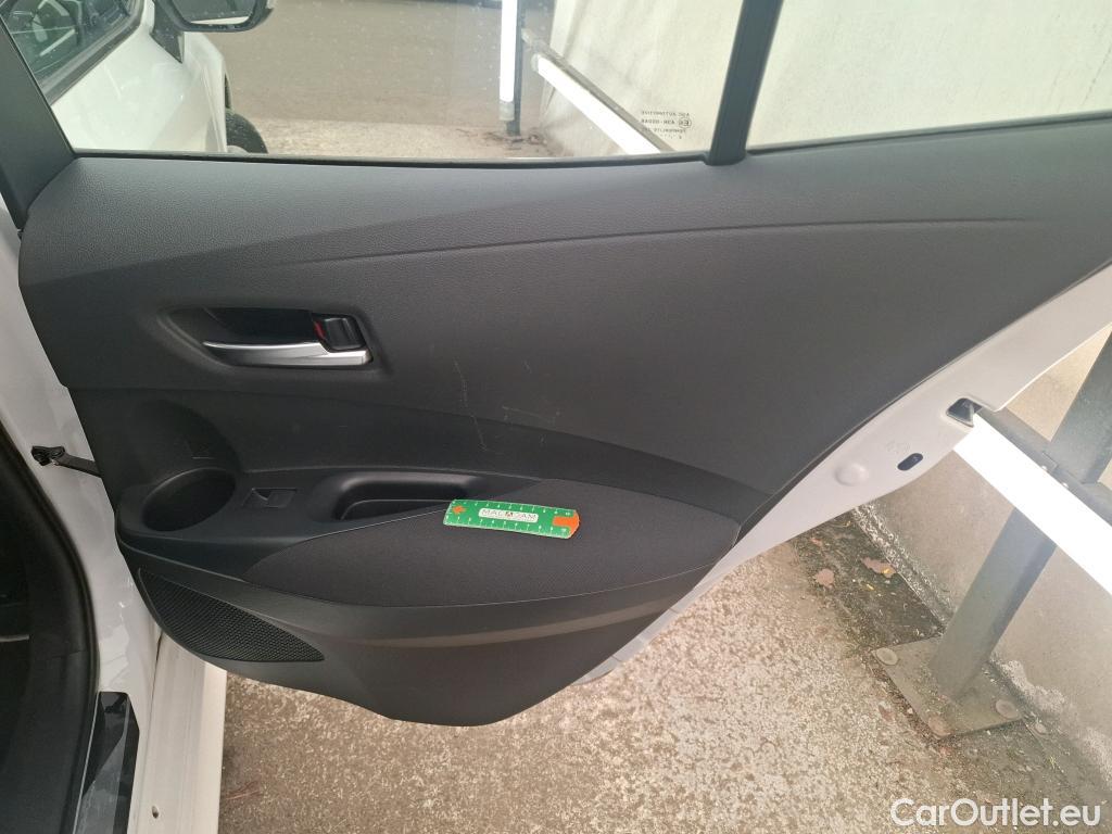  Toyota  Corolla TOYOTA  / 2018 / 5P / Berline Hybride 122h Dynamic Business Beyond Zer #18