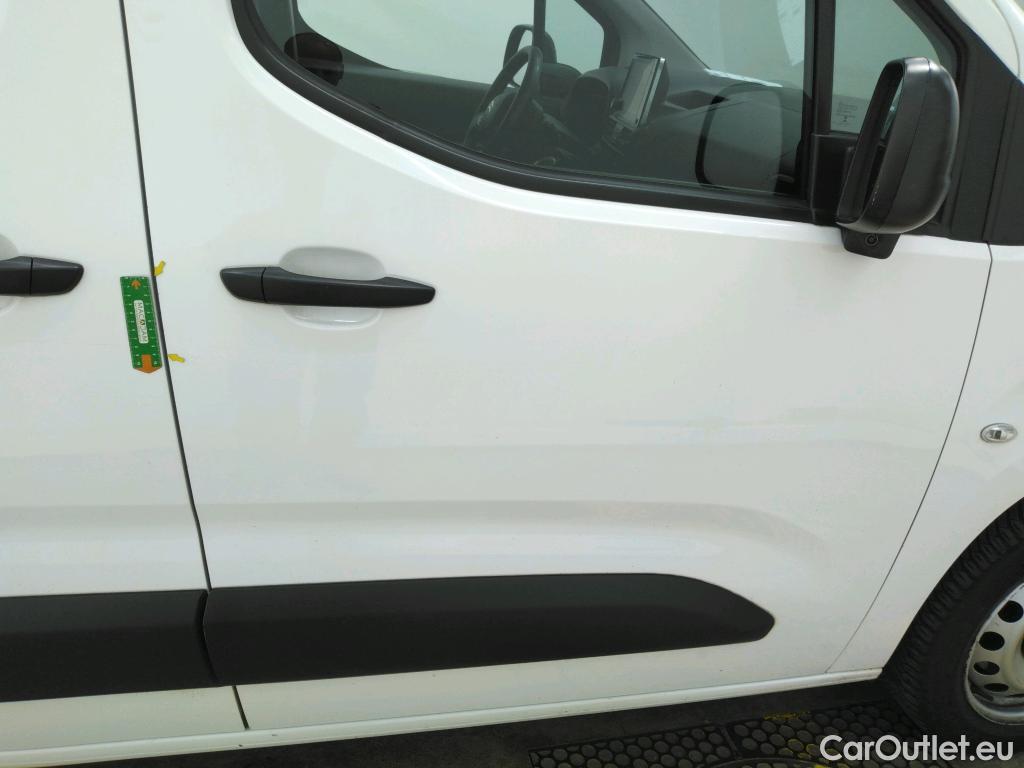  Citroen  Berlingo  Fourgon Driver M 1000 1.2 PureTech 110CV BVM6 E6d #32