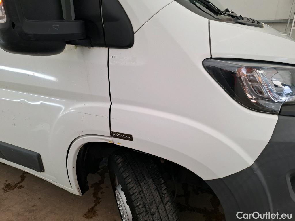  Peugeot  Boxer PEUGEOT  VU 4p Fourgon 2.0 BLUEHDI 110 PREMIUM 330 L1H1 #106