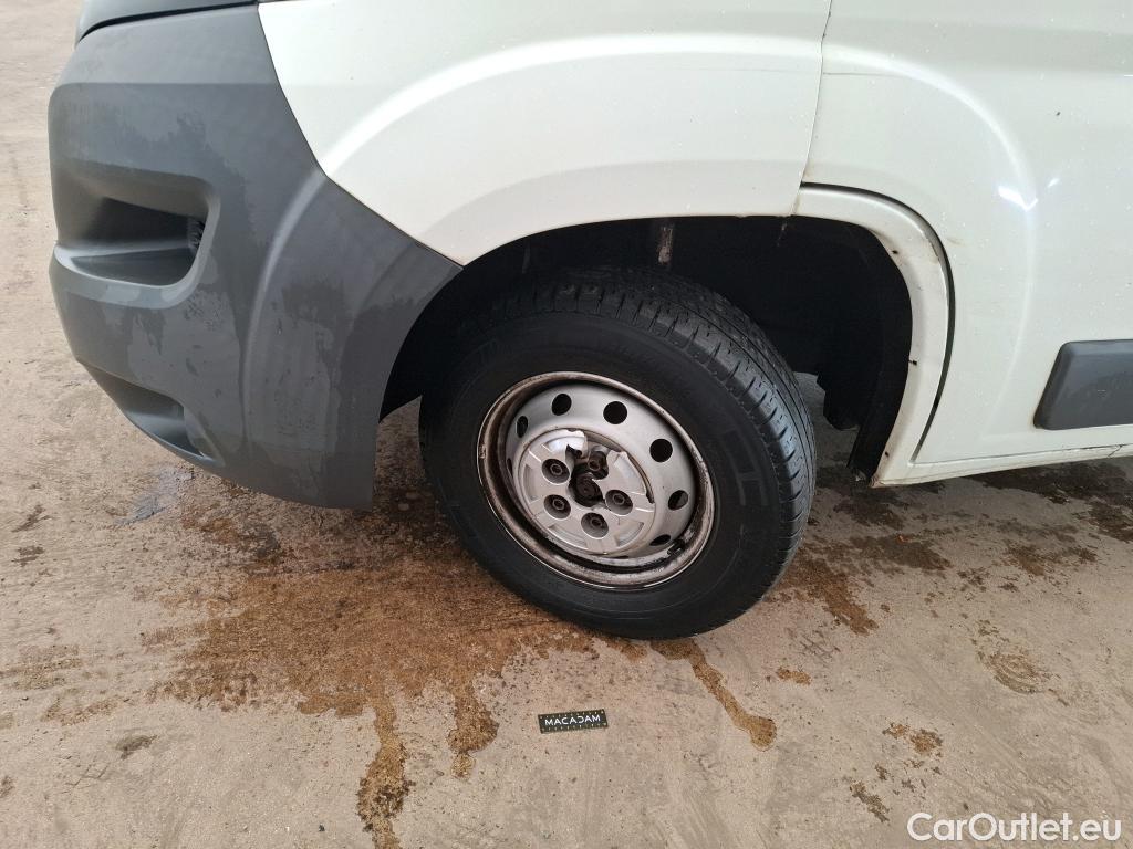  Peugeot  Boxer PEUGEOT  VU 4p Fourgon 2.0 BLUEHDI 110 PREMIUM 330 L1H1 #101