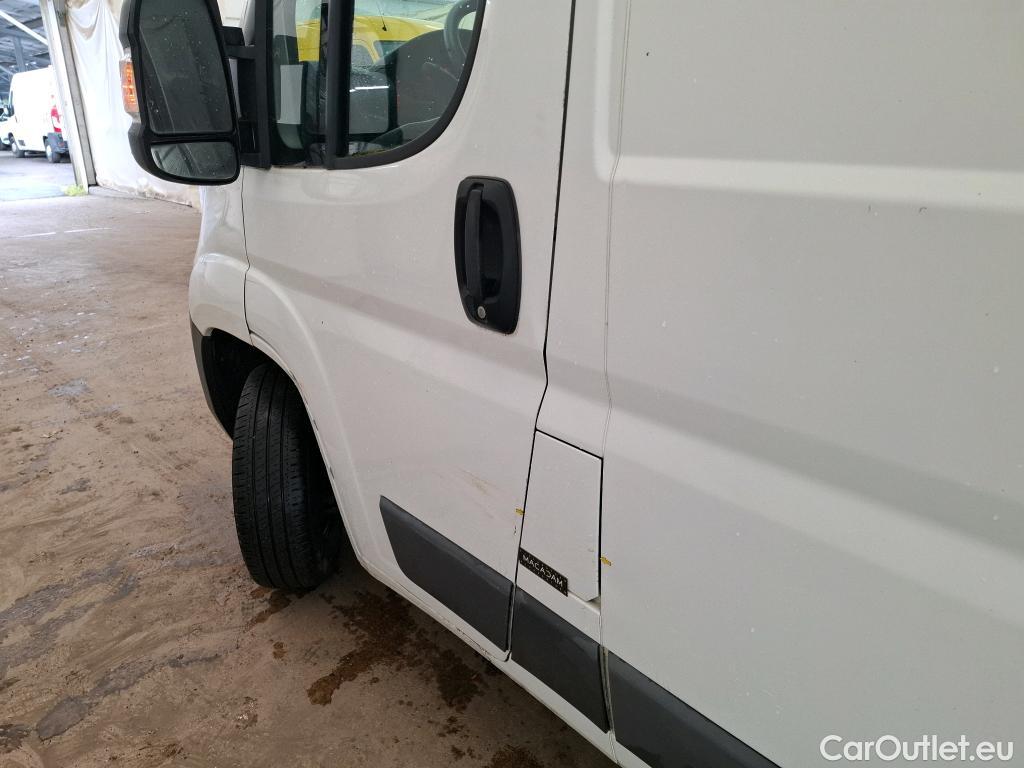  Peugeot  Boxer PEUGEOT  VU 4p Fourgon 2.0 BLUEHDI 110 PREMIUM 330 L1H1 #95