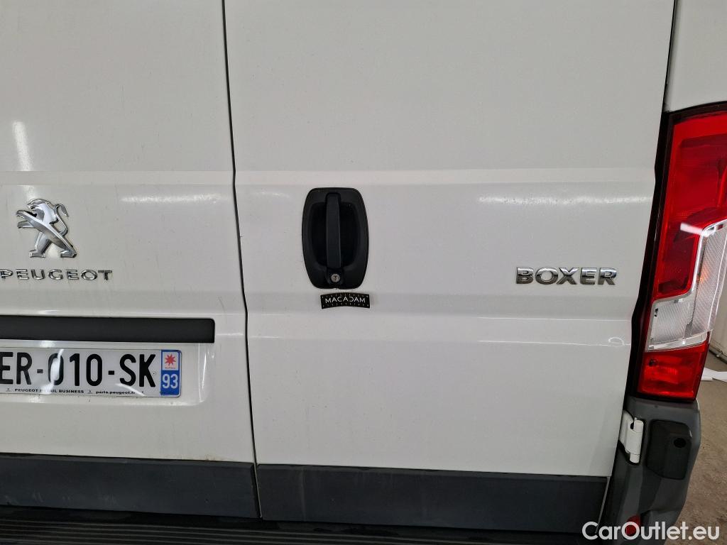  Peugeot  Boxer PEUGEOT  VU 4p Fourgon 2.0 BLUEHDI 110 PREMIUM 330 L1H1 #37