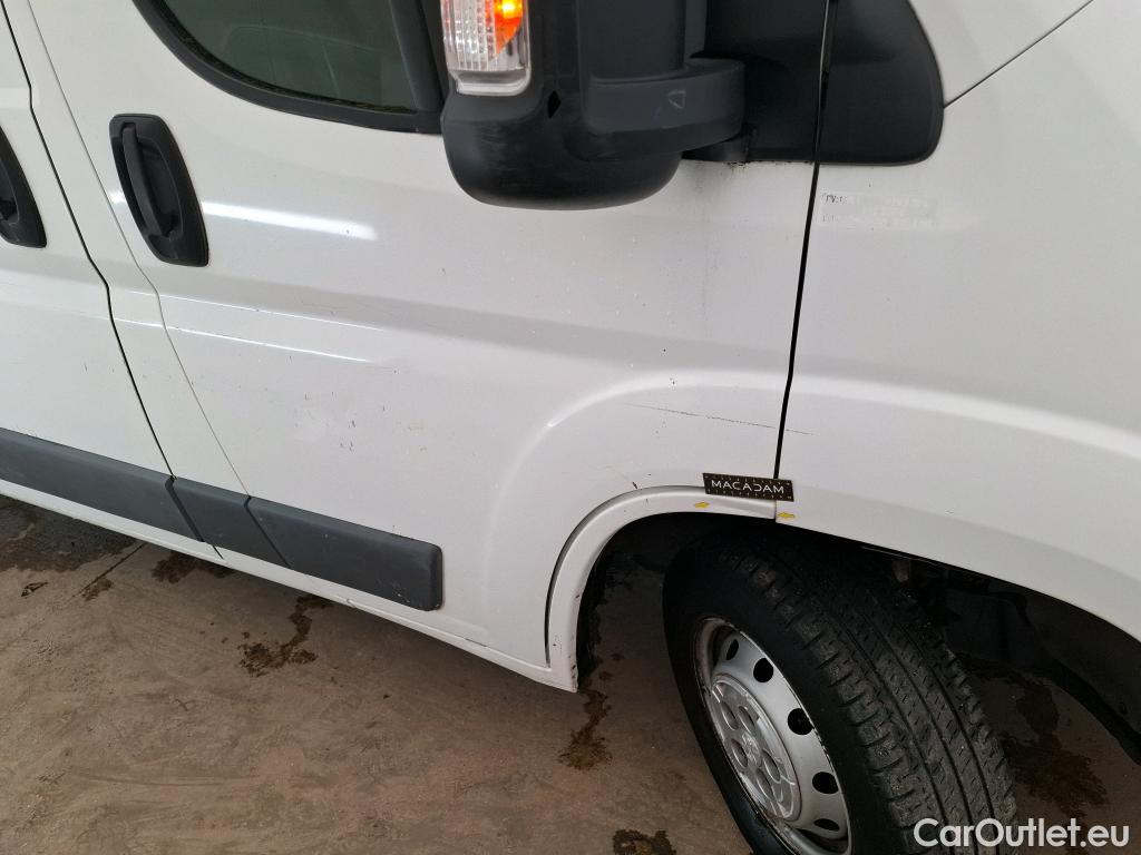  Peugeot  Boxer PEUGEOT  VU 4p Fourgon 2.0 BLUEHDI 110 PREMIUM 330 L1H1 #70