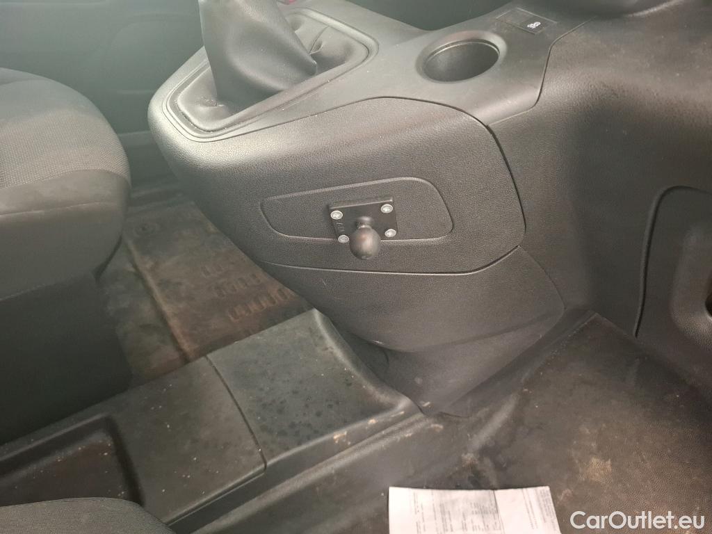  Citroen  Berlingo  Fourgon Club M 650 1.5 BlueHDi 75CV BVM5 E6dT #18