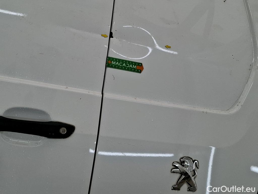  Peugeot  Partner  Asphalt L1 1.2 PureTech 130CV BVA8 E6d #9