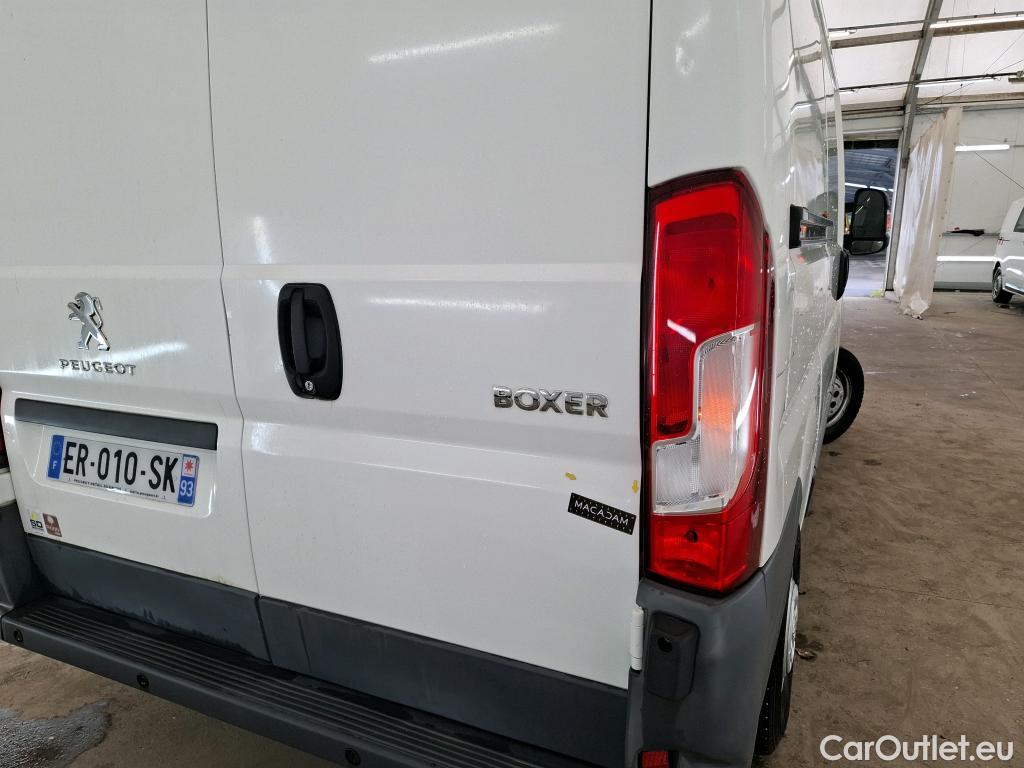  Peugeot  Boxer PEUGEOT  VU 4p Fourgon 2.0 BLUEHDI 110 PREMIUM 330 L1H1 #53
