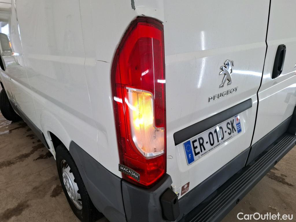  Peugeot  Boxer PEUGEOT  VU 4p Fourgon 2.0 BLUEHDI 110 PREMIUM 330 L1H1 #109