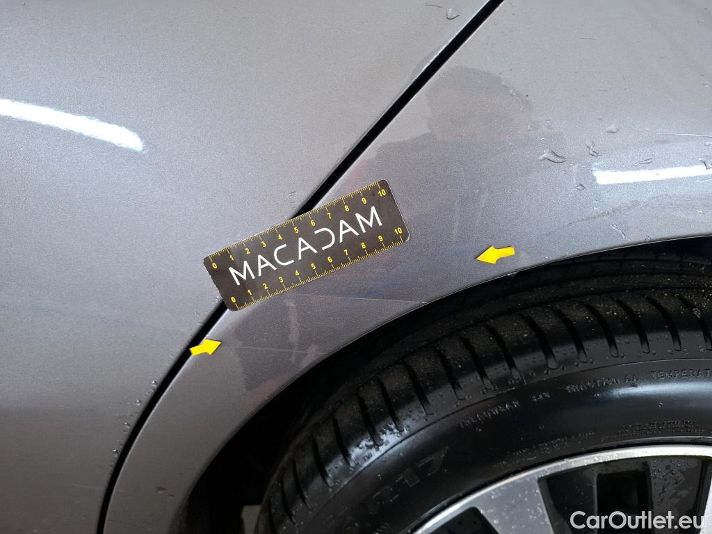  Mercedes  A-Klasse MERCEDES-BENZ Classe A Compact / 2018 / 5P / Berline A 250 e Style Line 8G-DCT #7