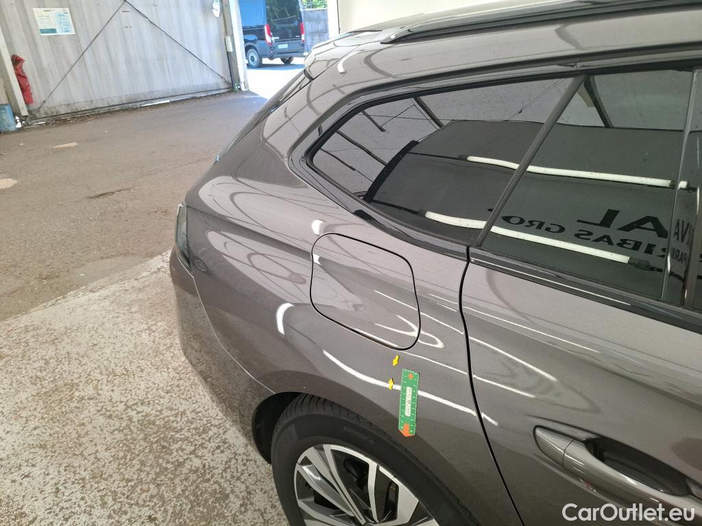  Peugeot  508 PEUGEOT  SW / 2018 / 5P / Break BlueHDi 130 S&S EAT8 Allure Pack #23
