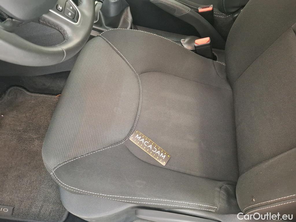  Renault  Clio  IV Business 0.9 TCe 90CV BVM5 E6 #41