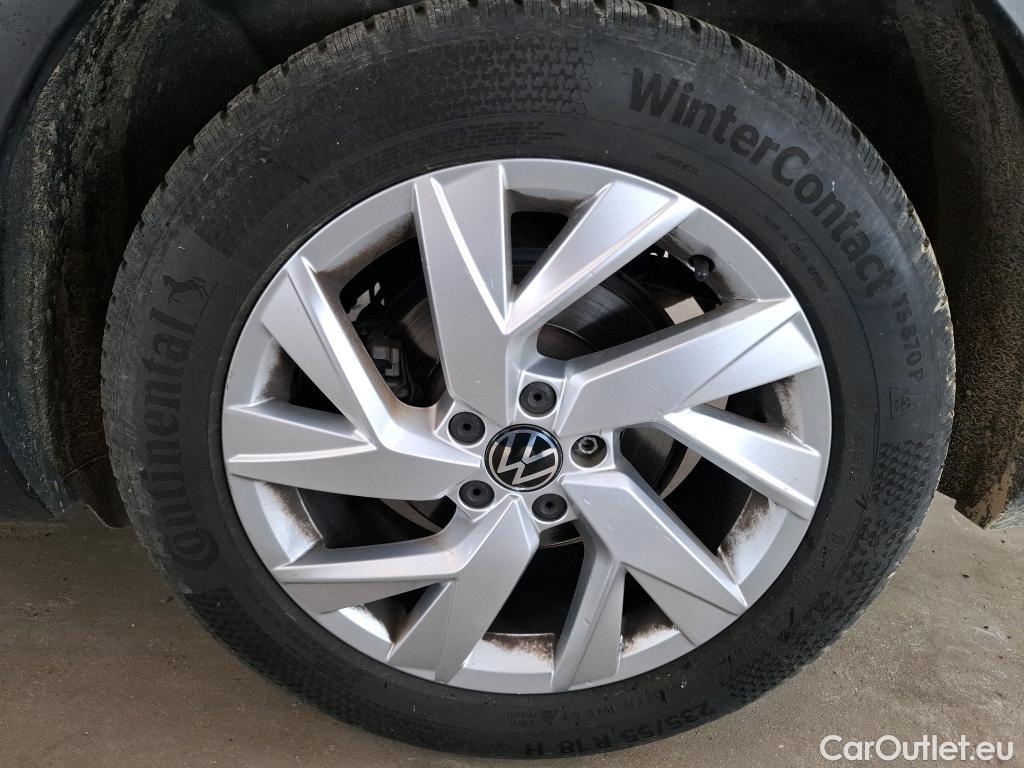  Volkswagen  Tiguan VOLKSWAGEN  / 2020 / 5P / SUV 2.0 TDI 150 DSG7 Elegance #12