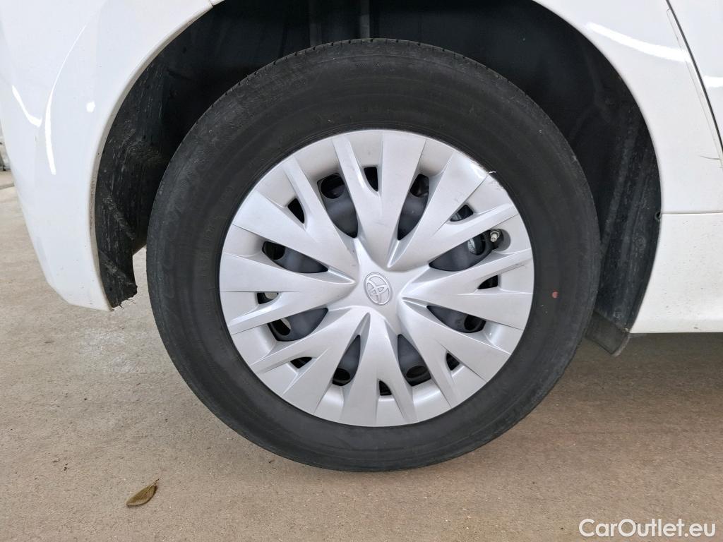 Toyota  Yaris TOYOTA  Hybride / 2019 / 5P / Berline Hybride 116h Dynamic #20