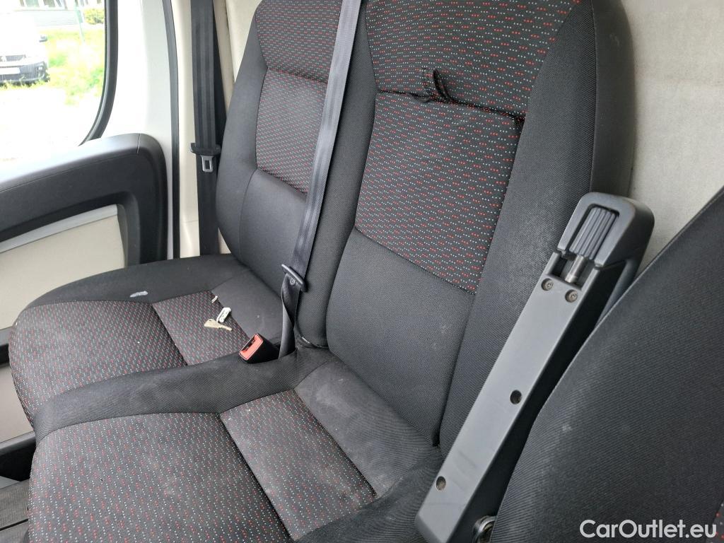  Citroen  Jumper CITROEN  / 2014 / 4P / Fourgon tôlé 33 L1H1 BlueHDi 120 S&S BVM6 Club #85