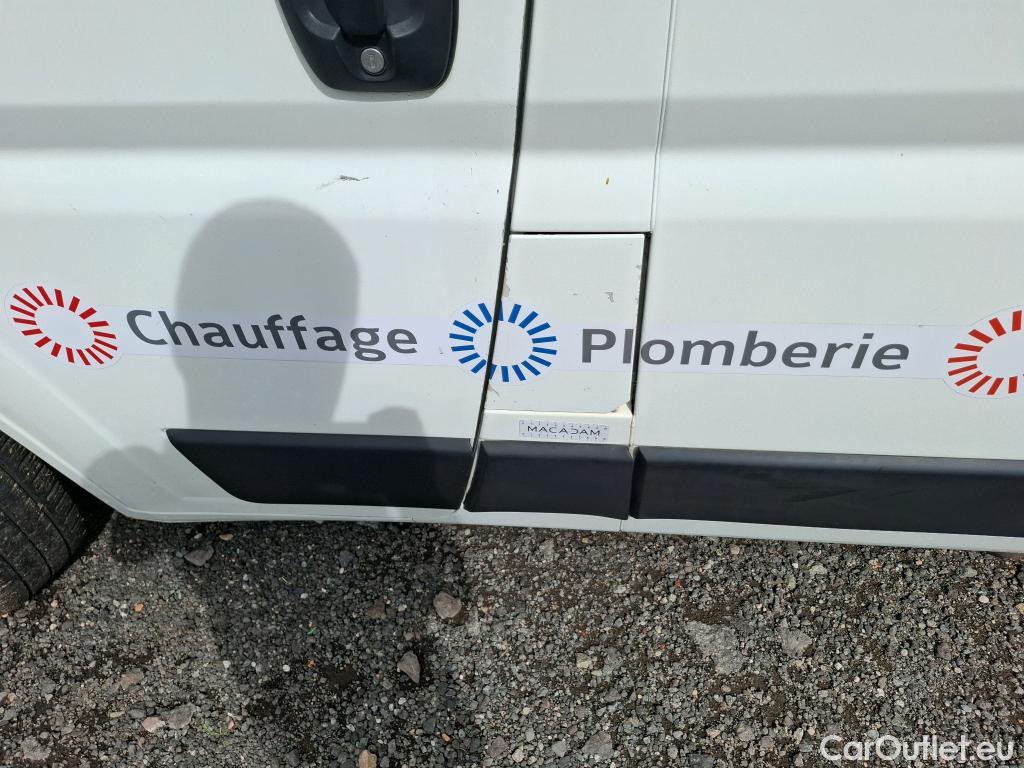  Citroen  Jumper CITROEN  / 2014 / 4P / Fourgon tôlé 33 L1H1 BlueHDi 120 S&S BVM6 Club #99
