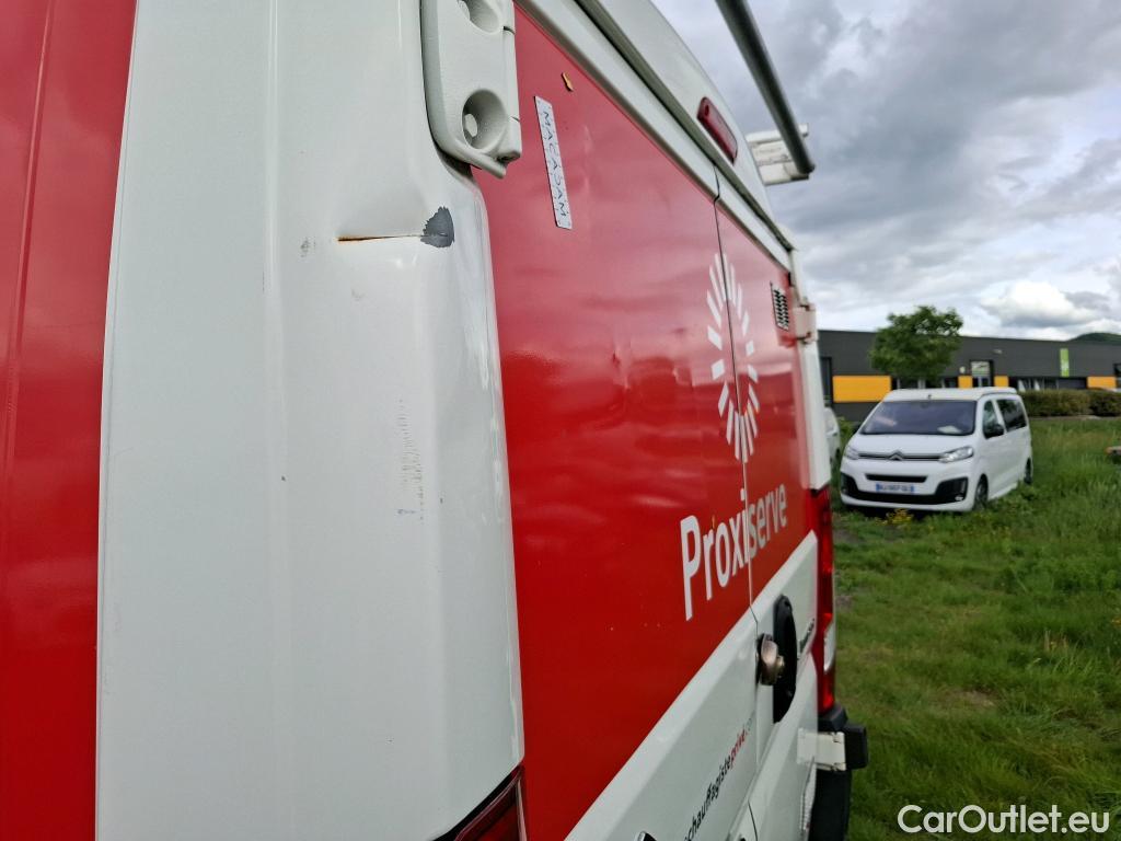  Citroen  Jumper CITROEN  / 2014 / 4P / Fourgon tôlé 33 L1H1 BlueHDi 120 S&S BVM6 Club #21