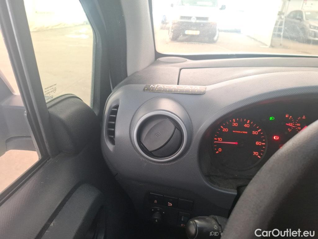  Citroen  Berlingo  Fourgon Club L1 (Court) 1.6 BlueHDi 75CV BVM5 E6 #42