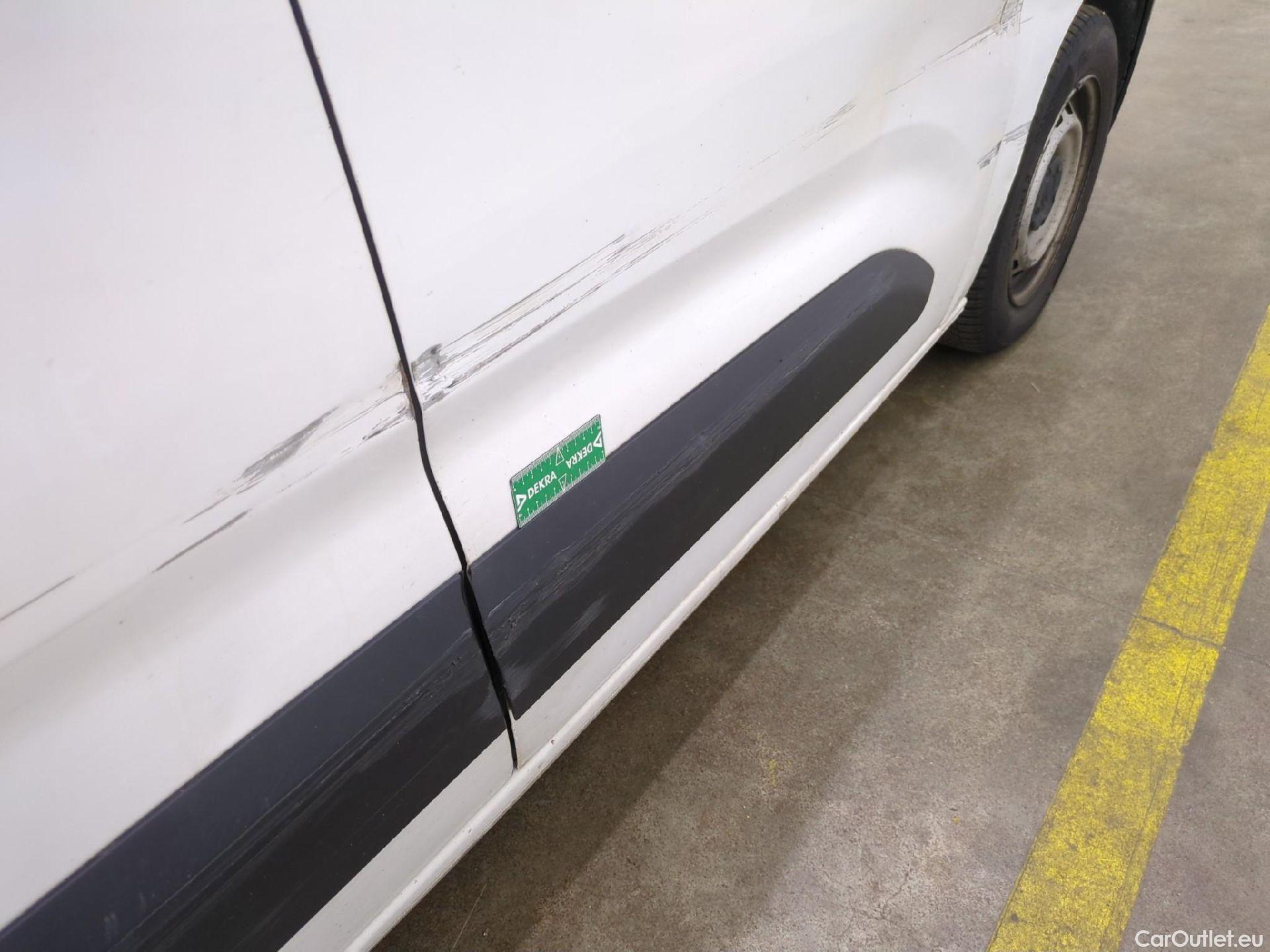  Citroen  Berlingo  Fourgon Club M 650 1.5 BlueHDi 75CV BVM5 E6dT #21