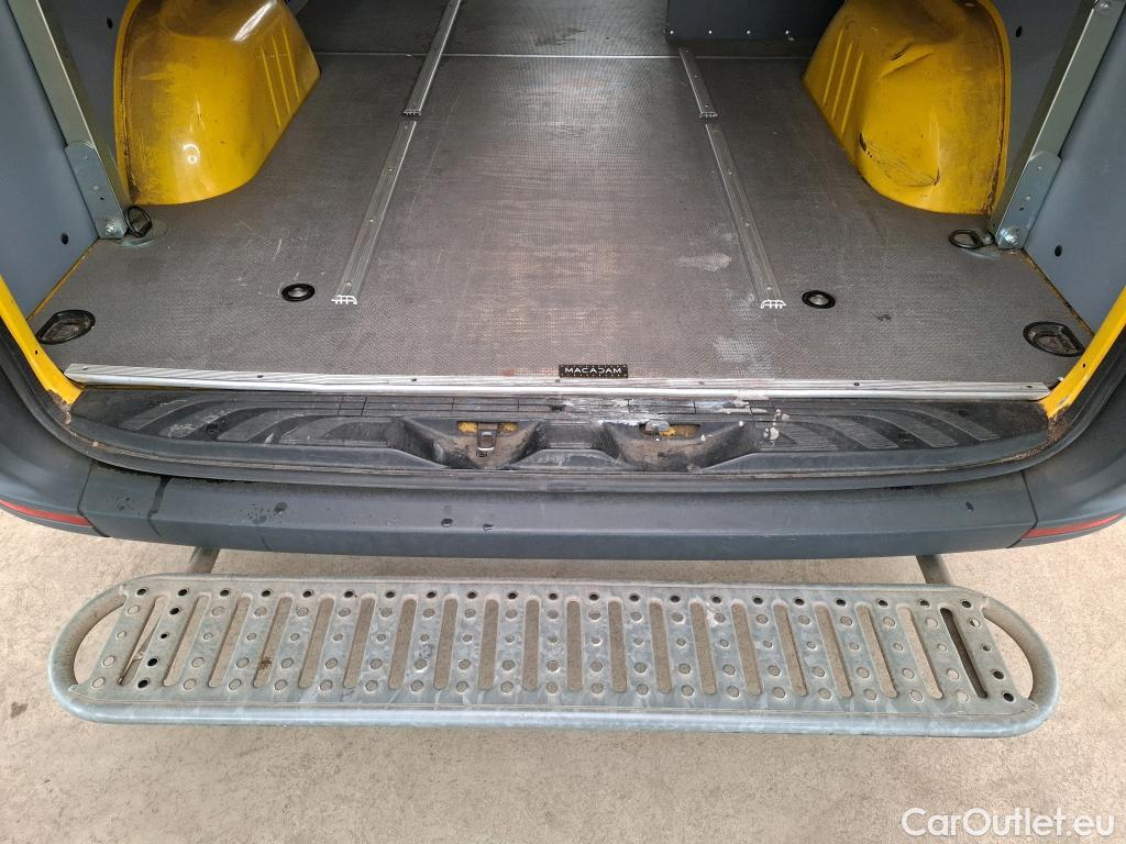  Mercedes  Sprinter MERCEDES-BENZ  / 2018 / 4P / Fourgon tôlé 314 CDI Emp 3665 3.5T #39
