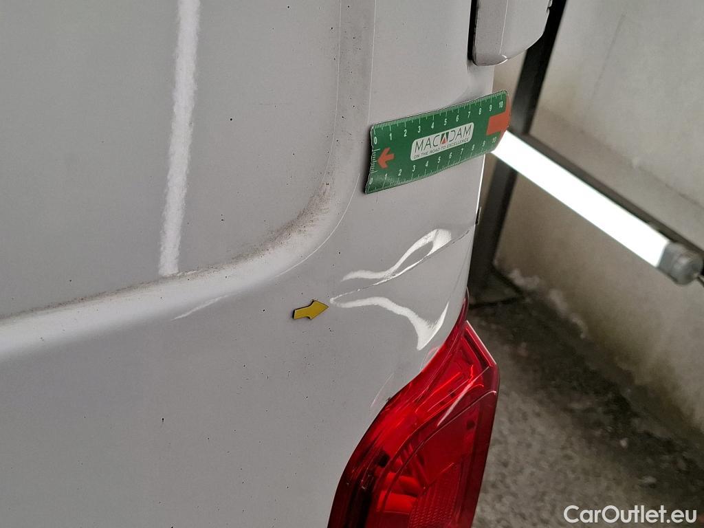  Peugeot  Expert  Fourgon Premium L2 1.5 HDi 120CV BVM6 E6d #12