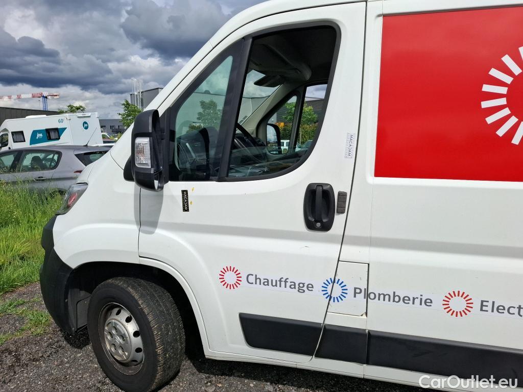  Citroen  Jumper CITROEN  / 2014 / 4P / Fourgon tôlé 33 L1H1 BlueHDi 120 S&S BVM6 Club #51