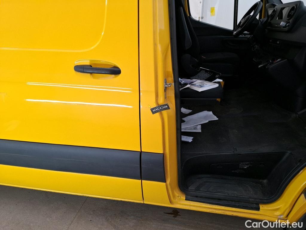  Mercedes  Sprinter MERCEDES-BENZ  / 2018 / 4P / Fourgon tôlé 314 CDI Emp 3665 3.5T #79
