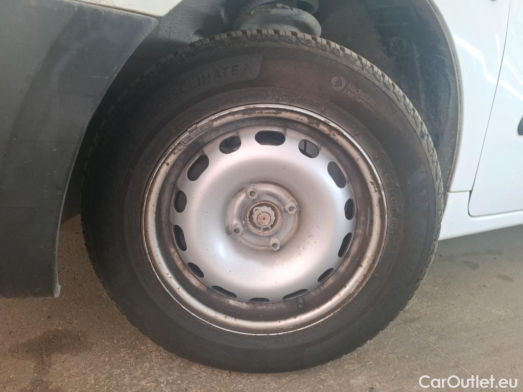  Citroen  Berlingo  Fourgon Club L1 (Court) 1.6 BlueHDi 75CV BVM5 E6 #31