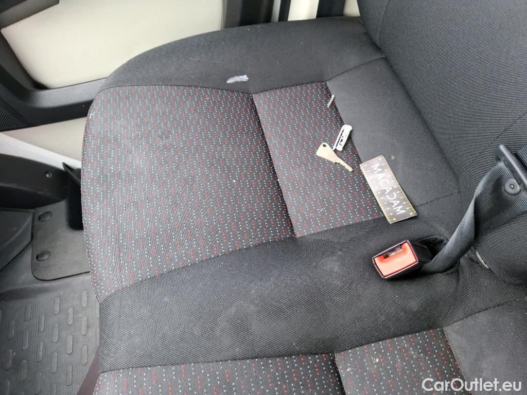  Citroen  Jumper CITROEN  / 2014 / 4P / Fourgon tôlé 33 L1H1 BlueHDi 120 S&S BVM6 Club #77