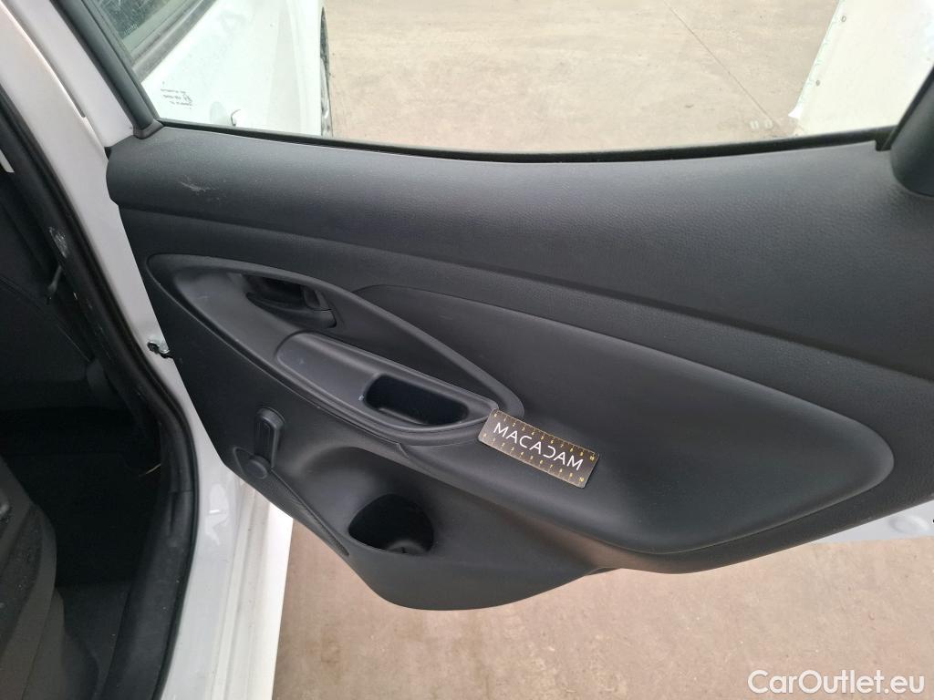  Toyota  Yaris  Hybride Affaires / 2019 / 5P / Berline 1.5 Hybride 116h Dynamic Business #20