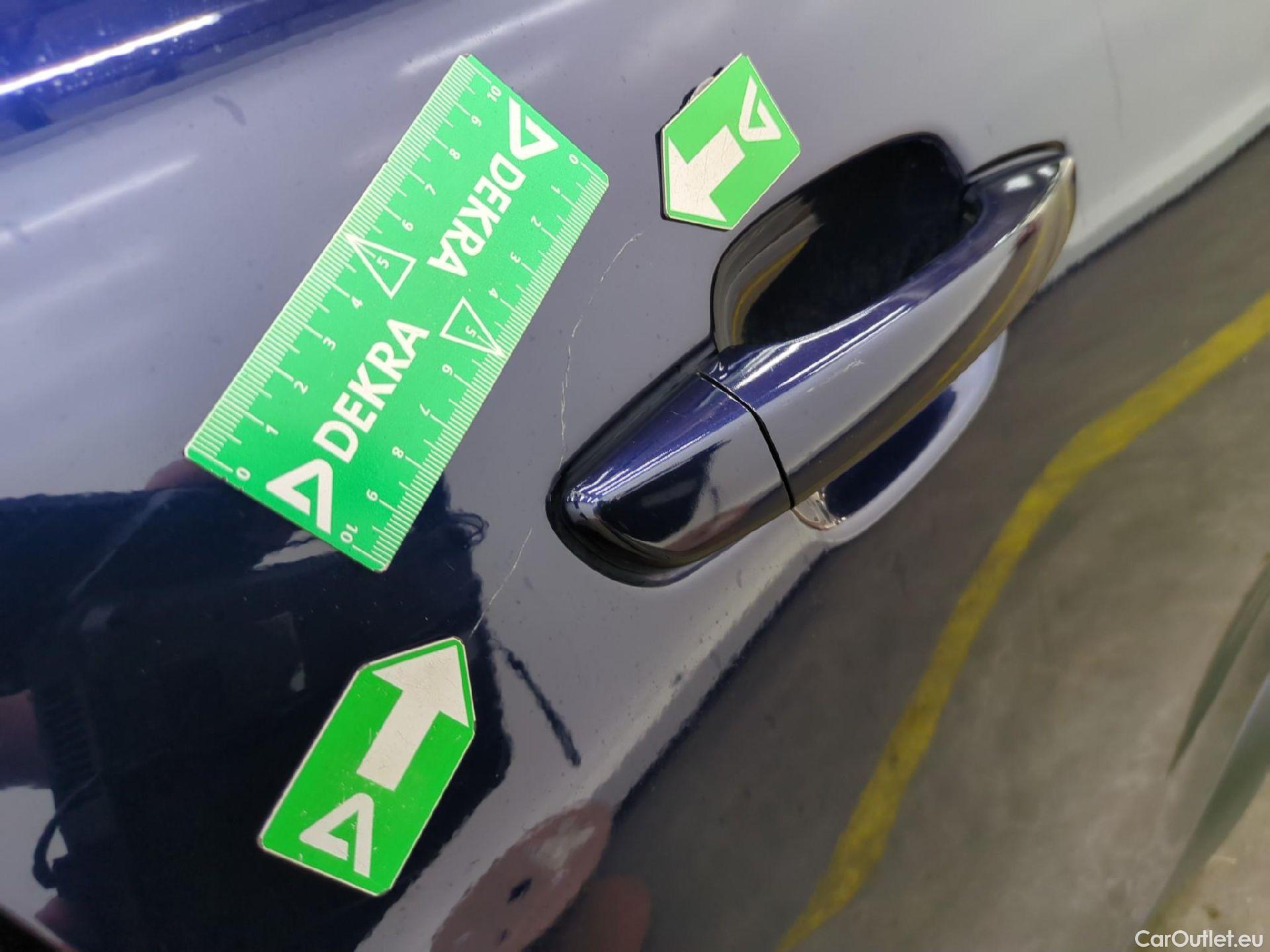  Citroen  C5 Aircross CITROEN  / 2022 / 5P / SUV Hybride rechargeable 225 e-EAT8 Feel #22