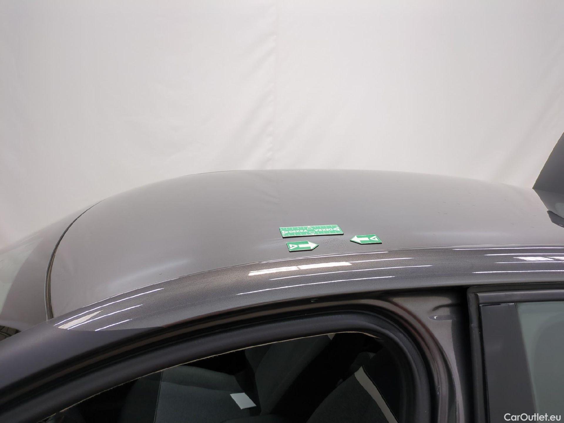  Citroen  C4  Berline Feel 1.2 PureTech 130CV BVA8 6E #8