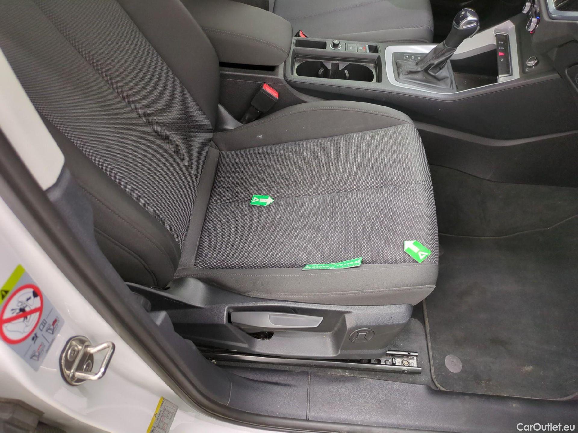  Audi  Q3  35 TDI Design 2.0 TDI 150CV BVA7 E6d #4