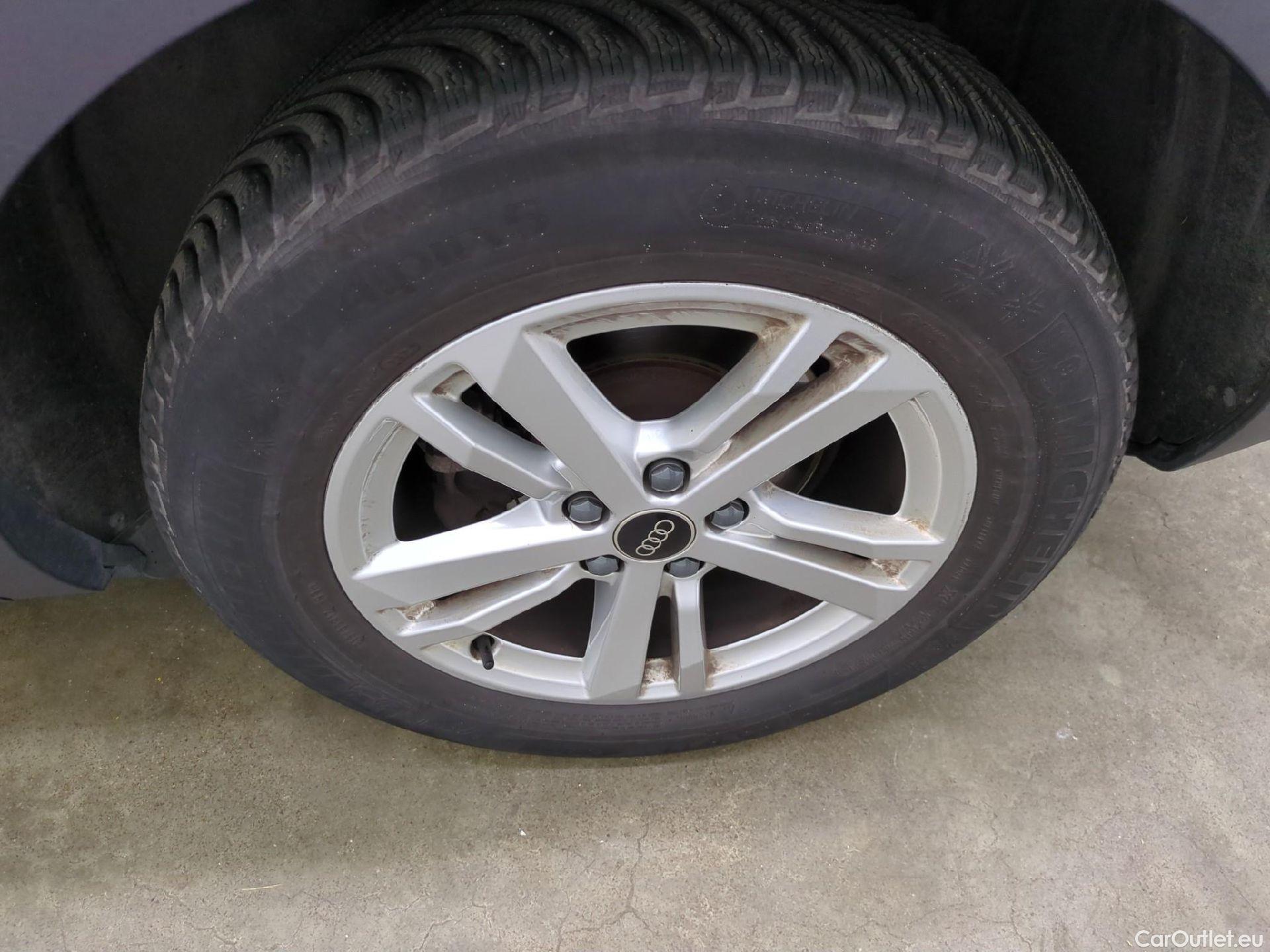  Audi  Q3  35 TDI Design 2.0 TDI 150CV BVA7 E6d #11