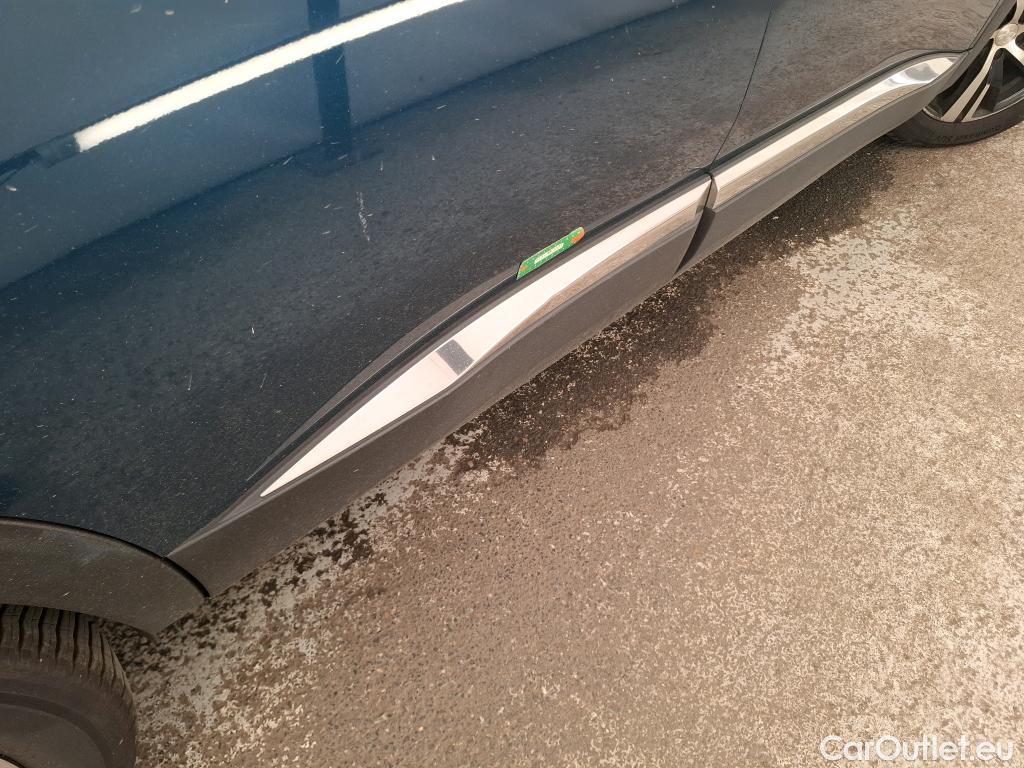  Peugeot  5008  GT Line 1.5 HDi 130CV BVA8 E6dT #17