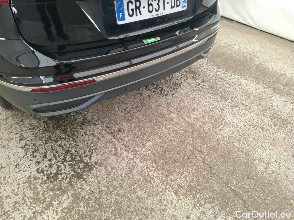  Volkswagen  Tiguan VOLKSWAGEN  / 2020 / 5P / SUV 2.0 TDI 150 DSG7 LIFE PLUS #1