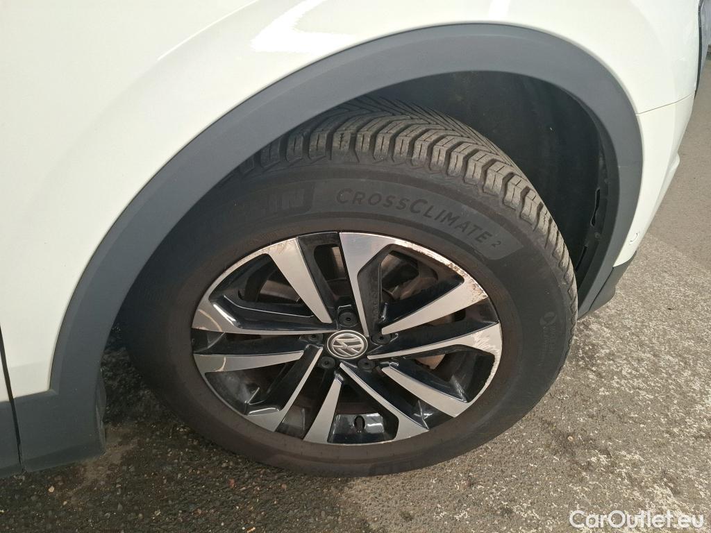  Volkswagen  Tiguan VOLKSWAGEN  Allspace / 2017 / 5P / SUV 2.0 TDI 150 DSG7 United(SP) #27