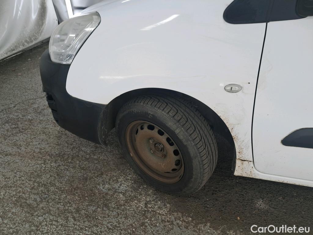  Citroen  Berlingo  Fourgon Confort L1 (Court) 1.6 100CV BVM5 E5 #19